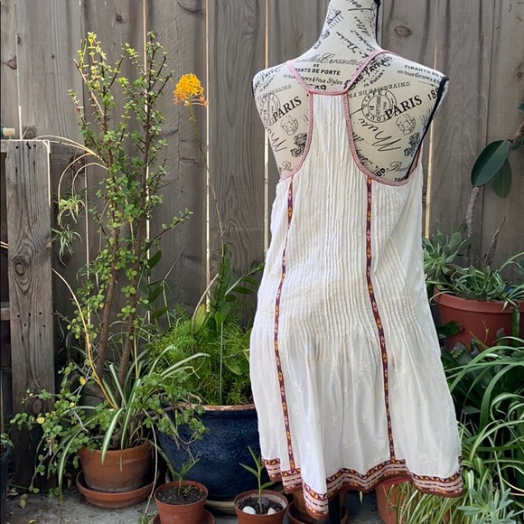 EUC Joie 100% Cotton Gorgeous Mini SunDress with Crochet detail - Picture 4 of 7